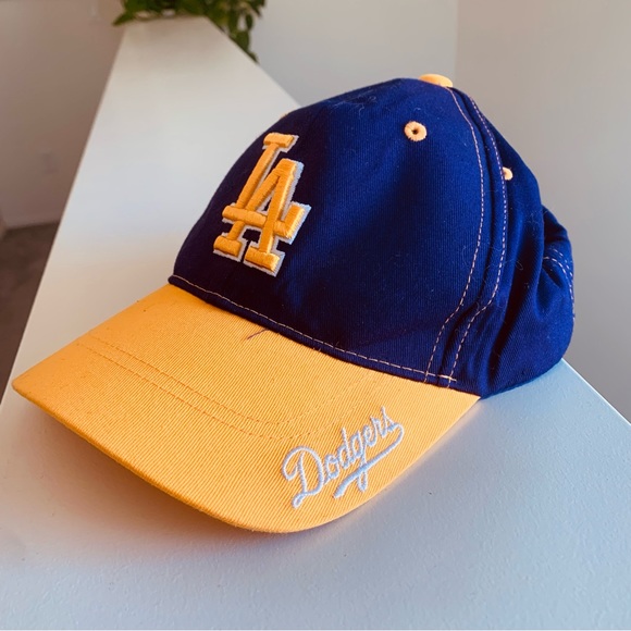 EUC YELLOW AND PURPLE LA DODGERS HAT LAKERS COLOR - Picture 2 of 3